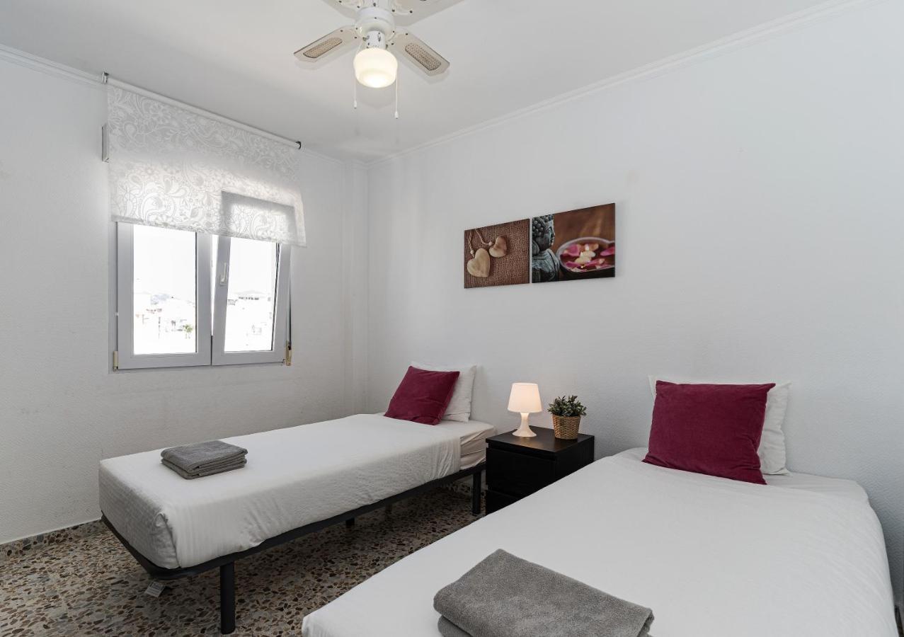 Andaluz Apartments - Algarrobo Нерха Экстерьер фото