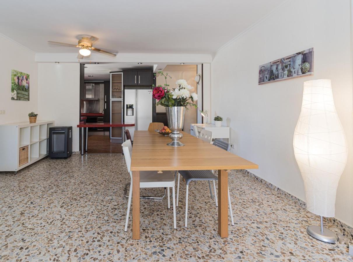 Andaluz Apartments - Algarrobo Нерха Экстерьер фото
